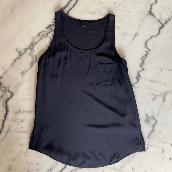 Club Monaco Silk Navy Tank - Picture 4 of 14